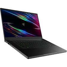 Razer Blade 17 Intel i7, 16GB, 512GB SSD, 8GB RTX2070S, 17.3 Inch, Full HD 144Hz